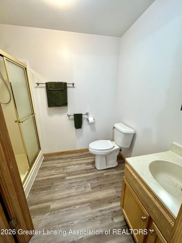7310 W Victoria Drive, Laingsburg, MI 48848