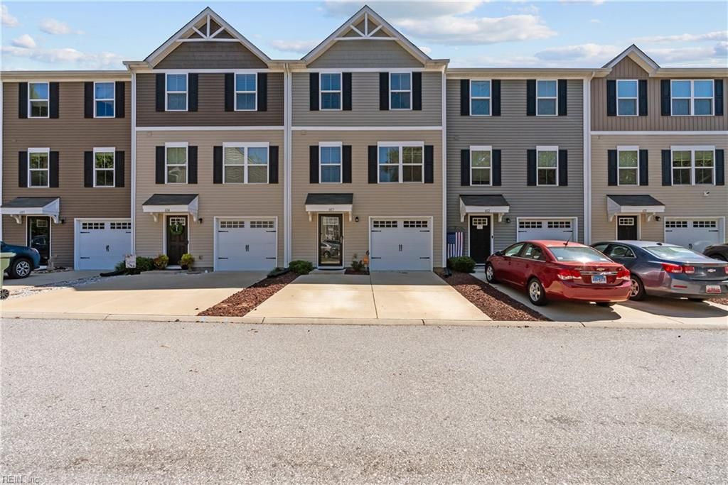 603 Lakewood CV, Smithfield, VA 23430