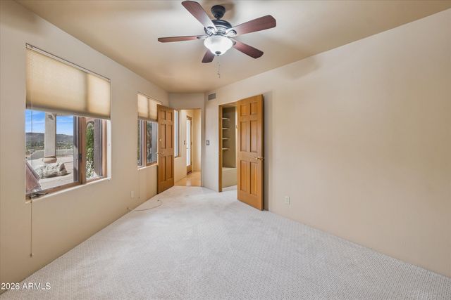 1121 E COUNTRY GABLES Drive, Phoenix, AZ 85022