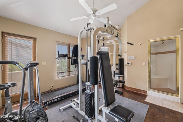 1121 E COUNTRY GABLES Drive, Phoenix, AZ 85022