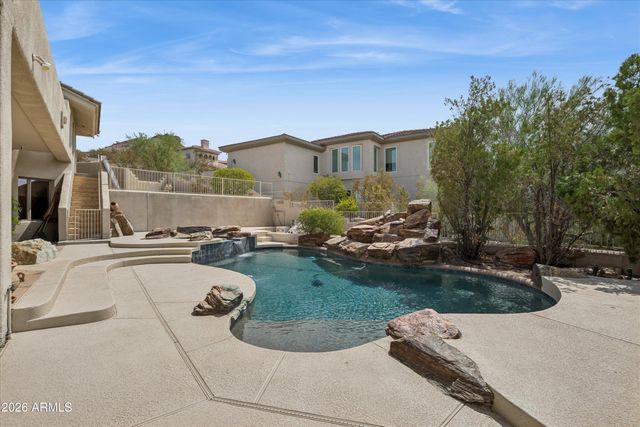 1121 E COUNTRY GABLES Drive, Phoenix, AZ 85022