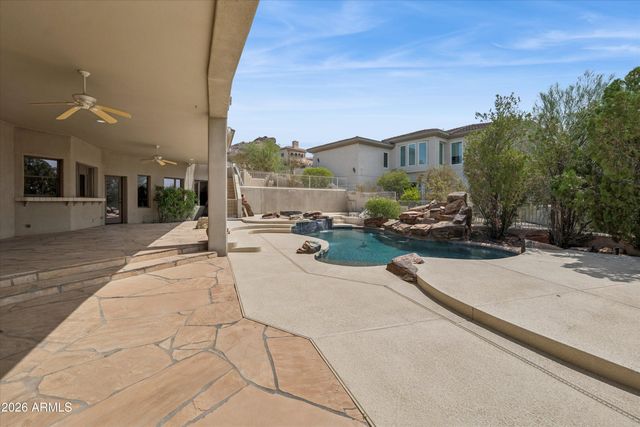 1121 E COUNTRY GABLES Drive, Phoenix, AZ 85022