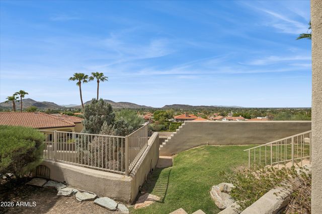 1121 E COUNTRY GABLES Drive, Phoenix, AZ 85022