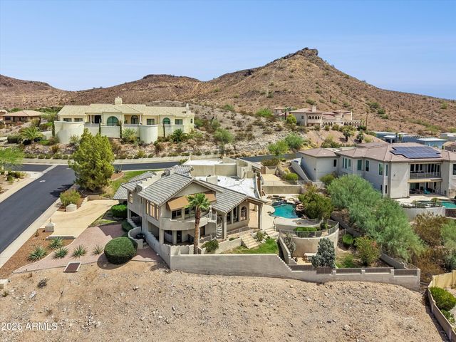 1121 E COUNTRY GABLES Drive, Phoenix, AZ 85022
