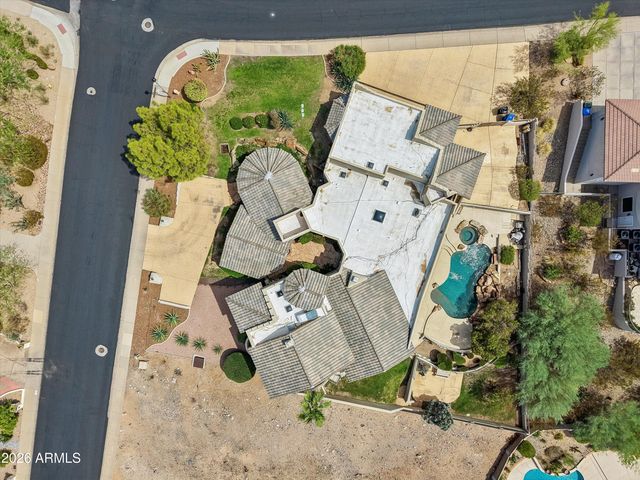 1121 E COUNTRY GABLES Drive, Phoenix, AZ 85022