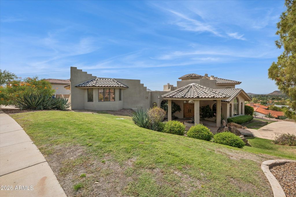 1121 E COUNTRY GABLES Drive, Phoenix, AZ 85022 — photo 4