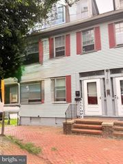 105 W BROADWAY #A, Salem, NJ 08079