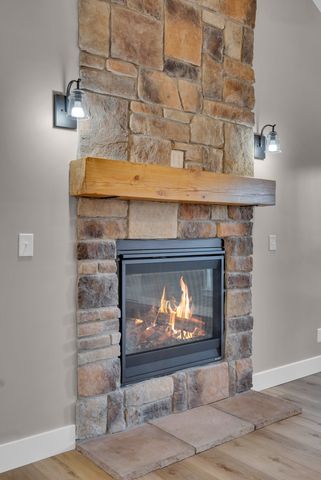 833 Dripping Springs Rd, Monterey, TN 38574