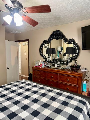 5006 Beechwood Drive, Somerset, KY 42501