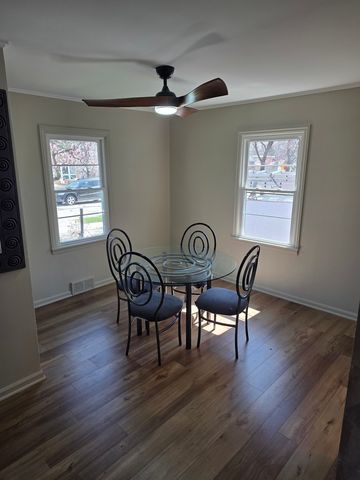 494 N Ellsworth Avenue, Villa Park, IL 60181