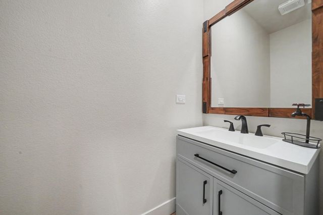 14604 Fiddletown Rd, Fiddletown, CA 95629
