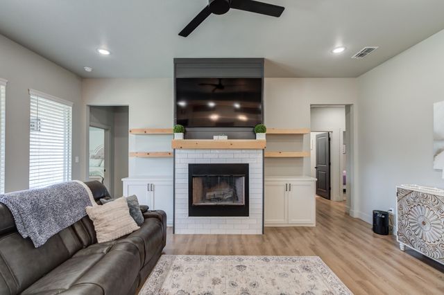 5703 118th Street, Lubbock, TX 79424