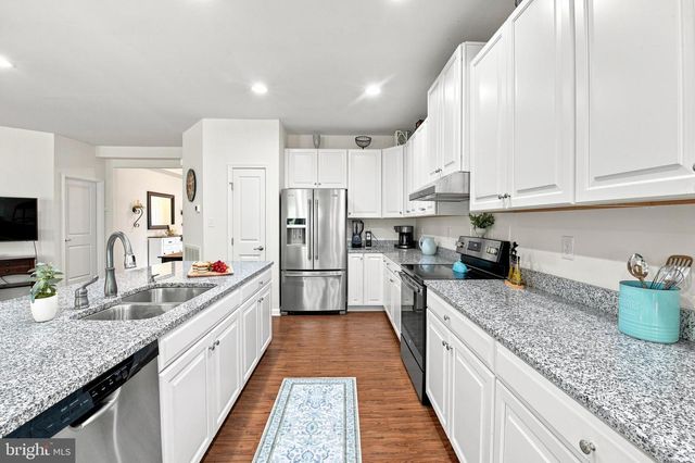 33100 OGRE DR, Ocean View, DE 19970