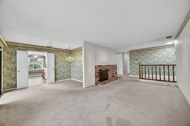 342 Rivergate Way, Sacramento, CA 95831