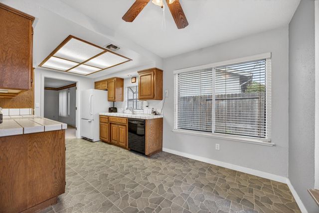 342 Rivergate Way, Sacramento, CA 95831
