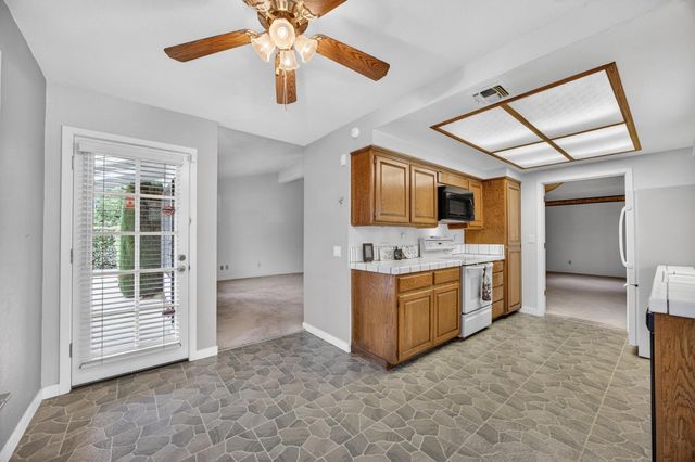 342 Rivergate Way, Sacramento, CA 95831