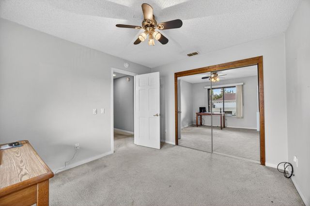 342 Rivergate Way, Sacramento, CA 95831