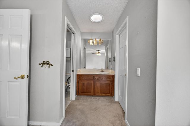 342 Rivergate Way, Sacramento, CA 95831