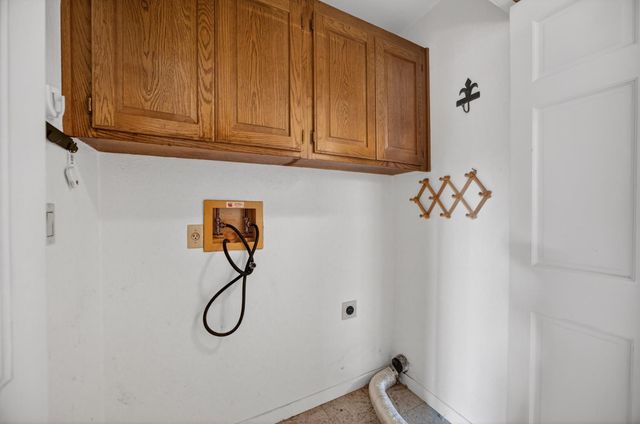 342 Rivergate Way, Sacramento, CA 95831