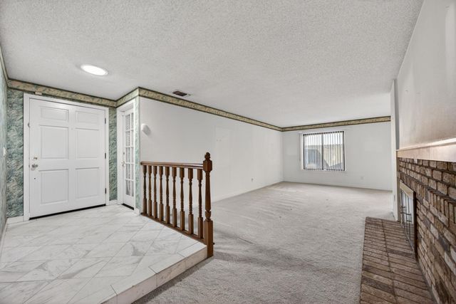 342 Rivergate Way, Sacramento, CA 95831