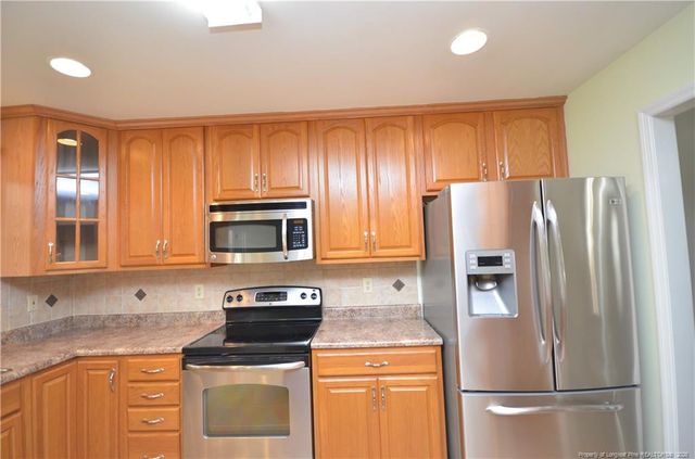 2170 Cora Drive, Hope Mills, NC 28348