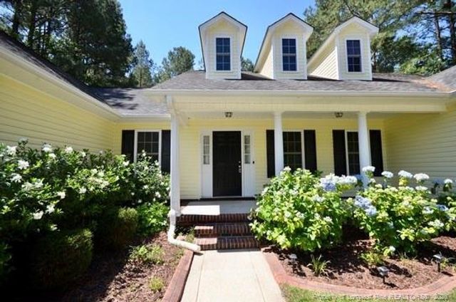 2170 Cora Drive, Hope Mills, NC 28348