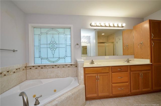 2170 Cora Drive, Hope Mills, NC 28348