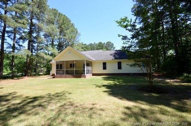 2170 Cora Drive, Hope Mills, NC 28348