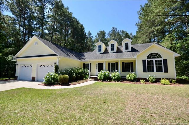 2170 Cora Drive, Hope Mills, NC 28348
