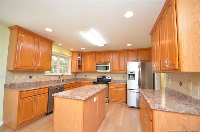 2170 Cora Drive, Hope Mills, NC 28348