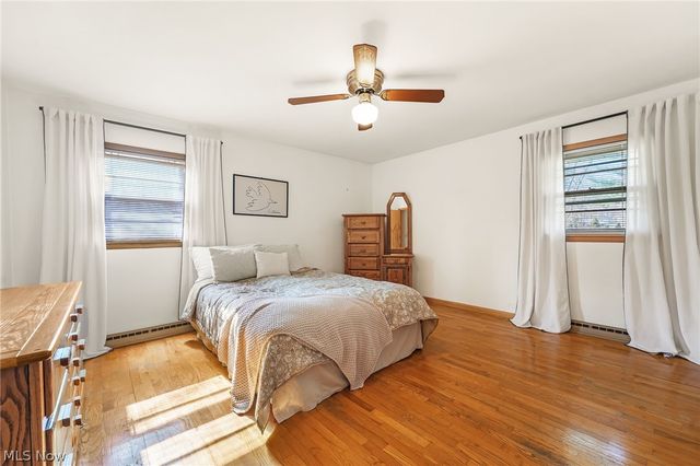 4704 Garrett Drive, Norton, OH 44203