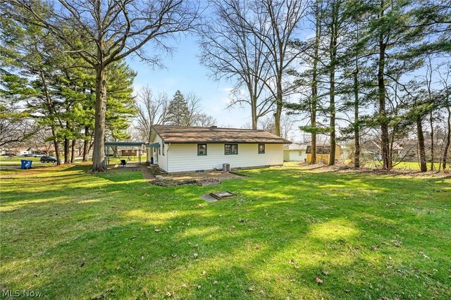 4704 Garrett Drive, Norton, OH 44203
