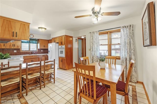 4704 Garrett Drive, Norton, OH 44203