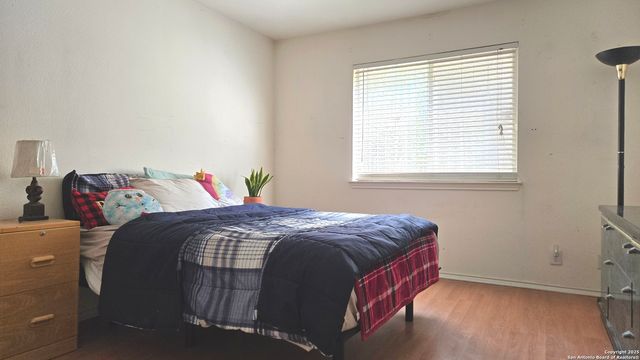 5210 Stormy Dawn, San Antonio, TX 78247