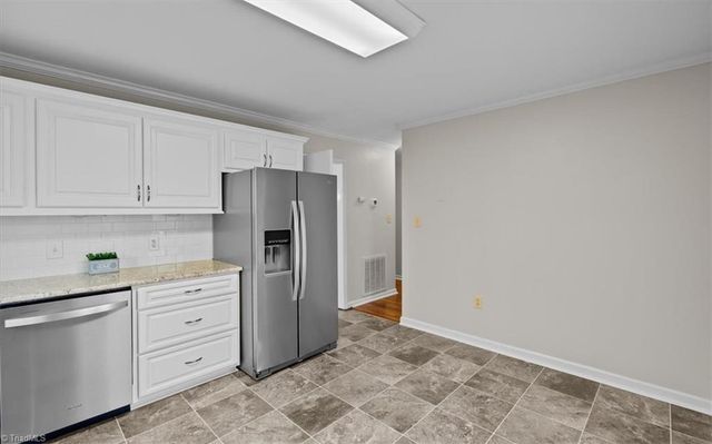 2 Appletree Lane, Greensboro, NC 27455