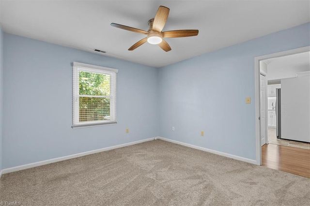 2 Appletree Lane, Greensboro, NC 27455