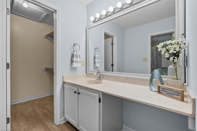 2 Appletree Lane, Greensboro, NC 27455