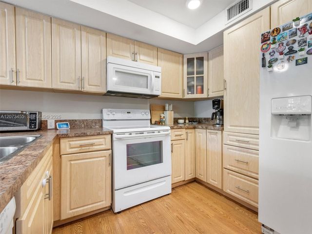 9255 SW 125th Avenue 310-R, Miami, FL 33186
