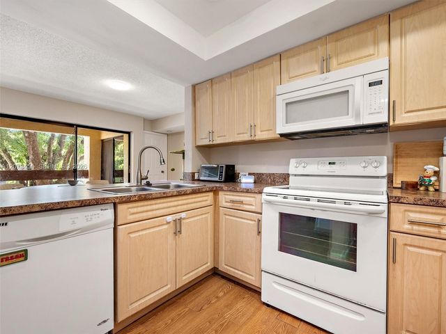 9255 SW 125th Avenue 310-R, Miami, FL 33186