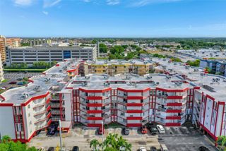 1750 W 46th St 437, Hialeah, FL 33012