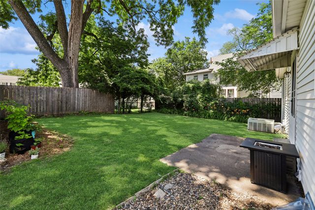 1406 41st Street, Des Moines, IA 50311