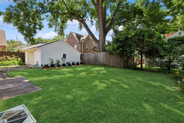 1406 41st Street, Des Moines, IA 50311