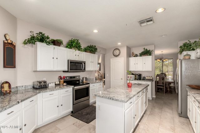 26272 N 73RD Drive, Peoria, AZ 85383