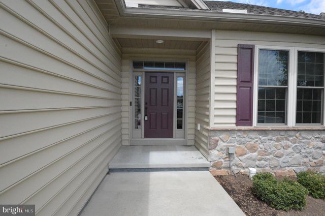 252 HONEYCROFT BLVD, Cochranville, PA 19330