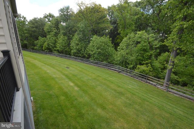 252 HONEYCROFT BLVD, Cochranville, PA 19330