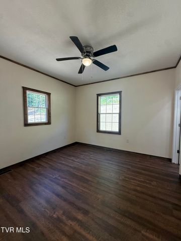 471 Early Branch Road, Rogersville, TN 37857