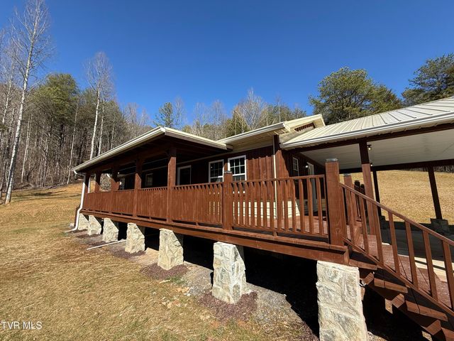 471 Early Branch Road, Rogersville, TN 37857