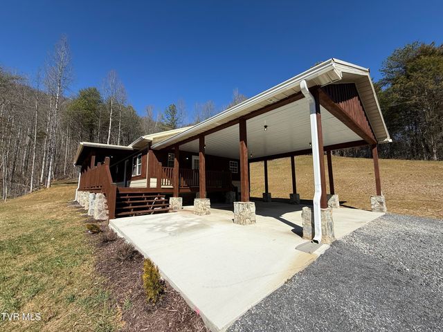 471 Early Branch Road, Rogersville, TN 37857