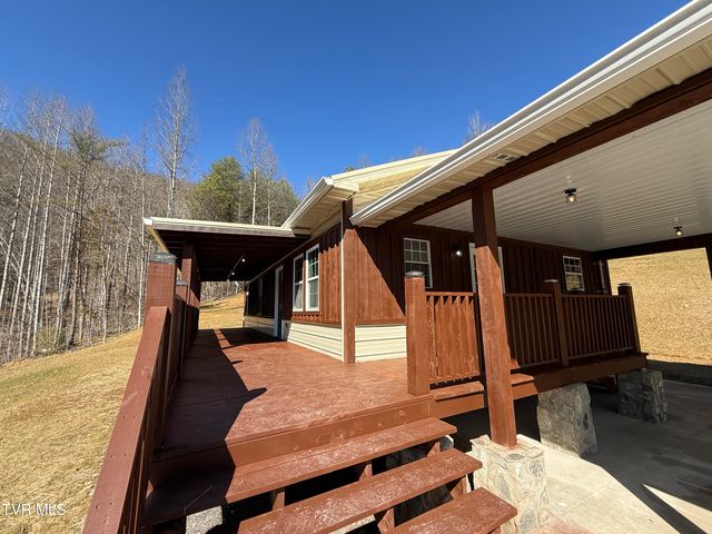 471 Early Branch Road, Rogersville, TN 37857