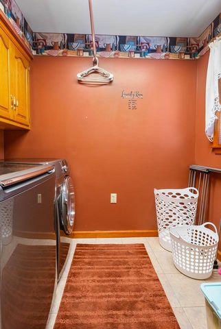 255 Timothy Avenue, Lower Nazareth Twp, PA 18020